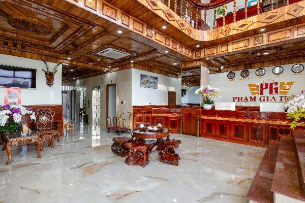 Hotel Khach San Pham Gia Đà Nẵng Exterior foto