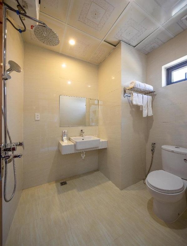 Hotel Khach San Pham Gia Đà Nẵng Exterior foto
